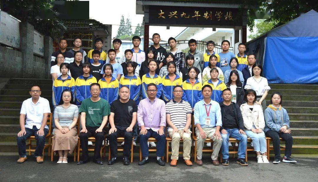 校园|蒲江教育 | 毕业啦！校园毕业照合集来袭！定格美好瞬间