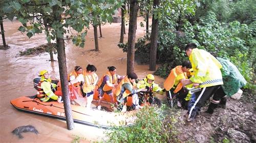 河南暴雨成災 各方緊急救援 科技 第1張