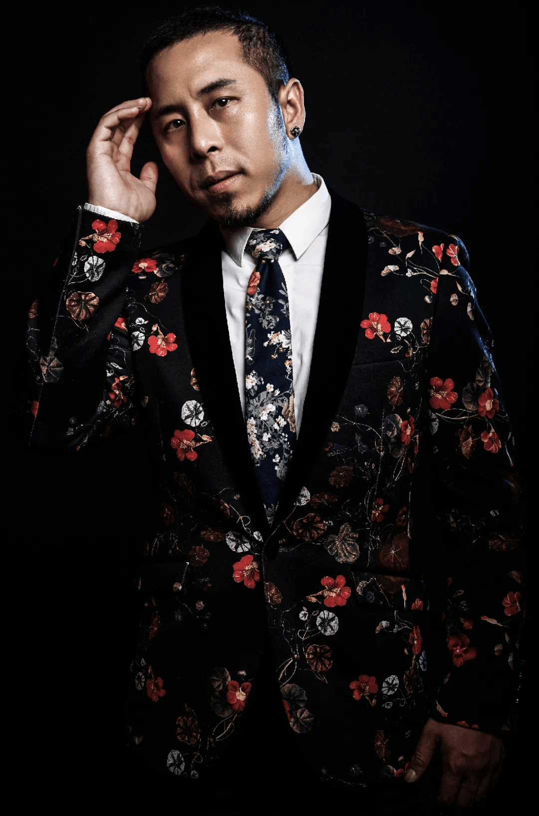 为其赢得了国内杨坤明星秀第一人的头衔.