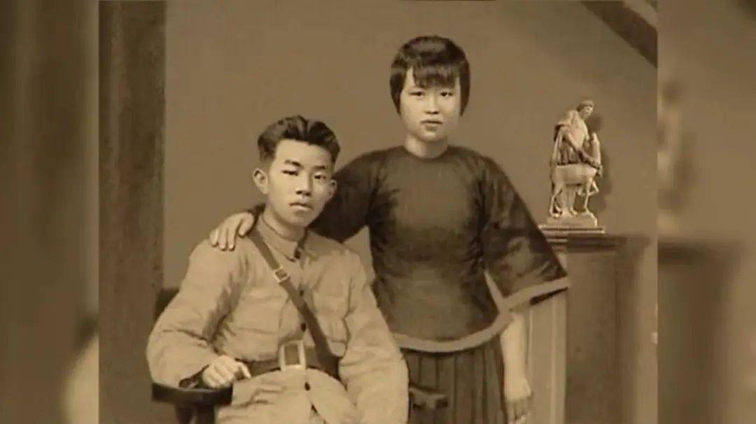 家书时陈毅安一共给妻子李志强写了54封家书在投身革命的岁月里不幸牺