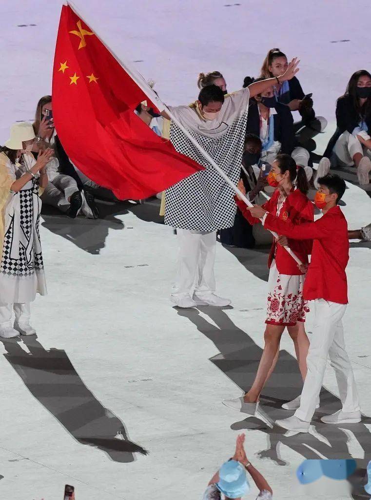 东京|开幕！中国队亮相！