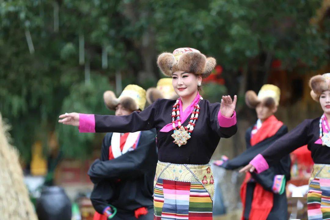 琼结达娃卓玛精彩亮相