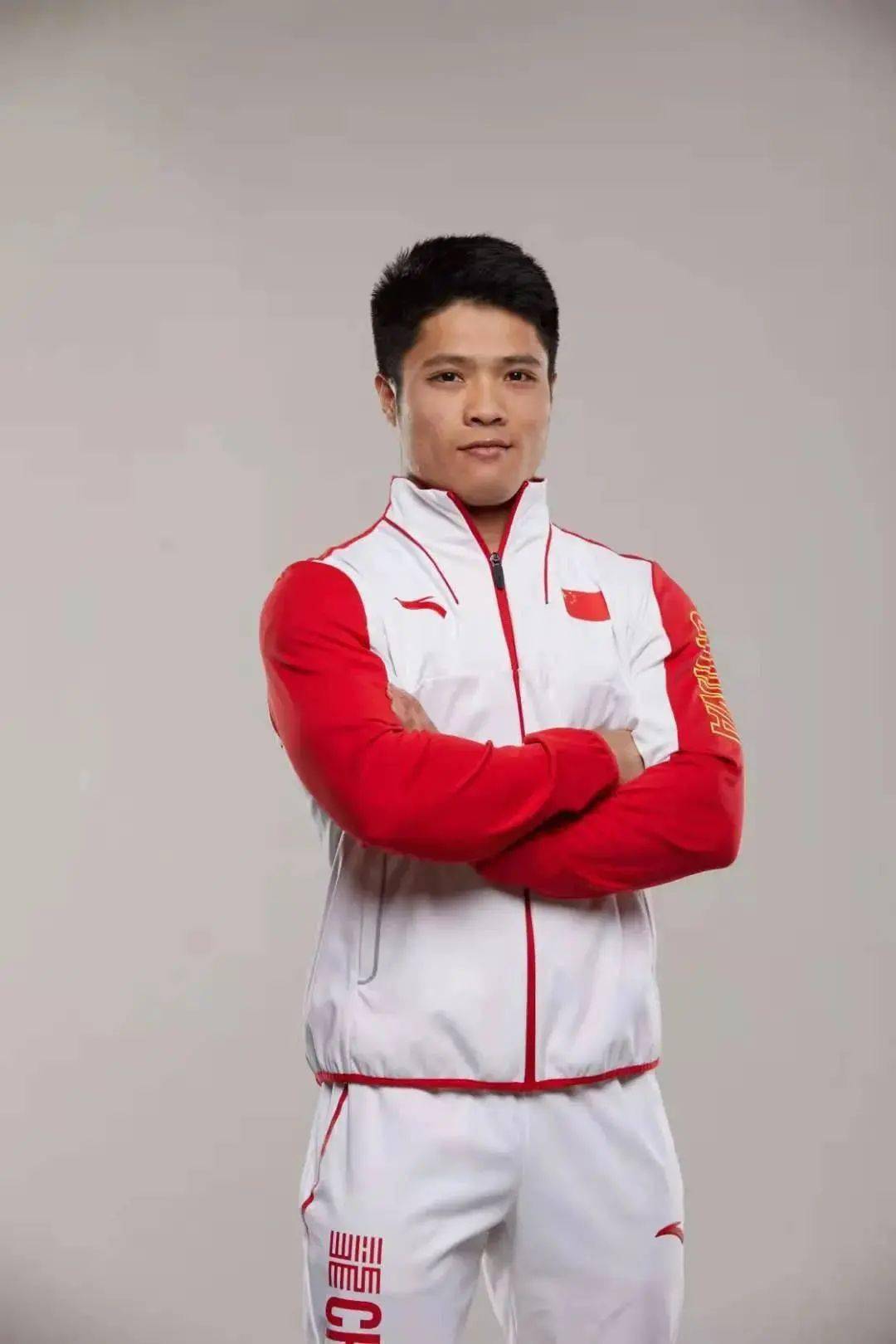 7月25日15时15分锁定cctv1,水头举重健儿李发彬出战东京奥运会!