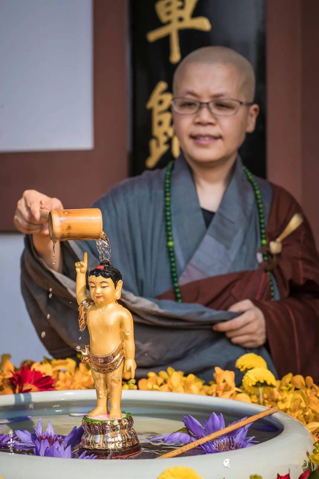 英国人类学家看中国曹山宝积寺带动乡村发展的创新社区