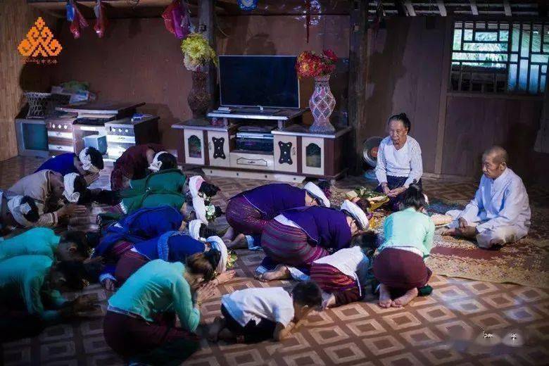 苏玛傣族传统习俗