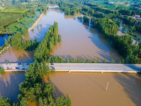 扶沟贾鲁河两岸通路图片