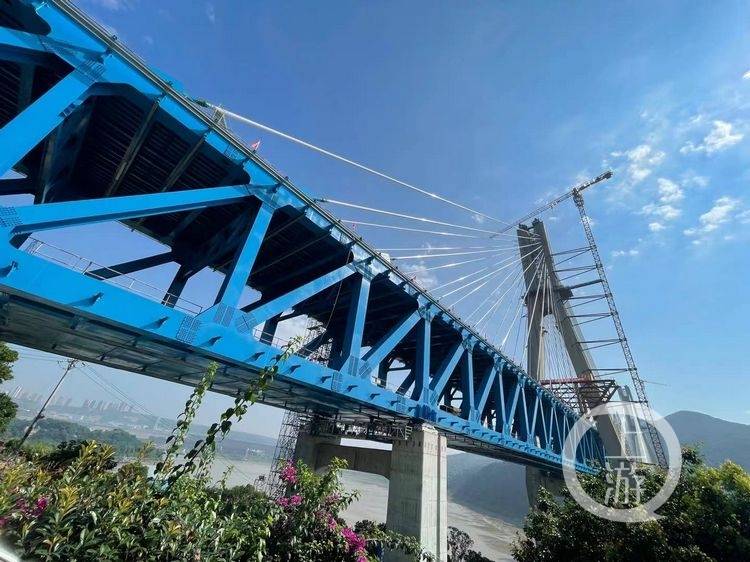 重庆明月峡长江大桥图片