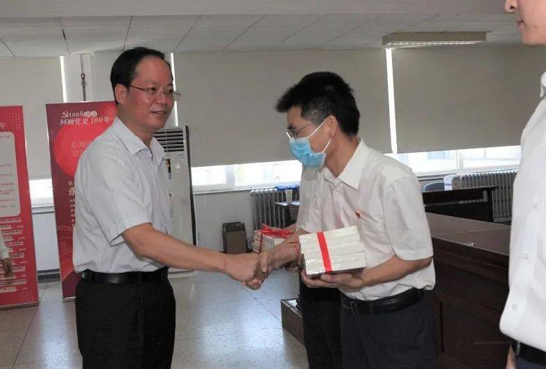 党史学习教育 三院党委书记史新兴参加二十室党支