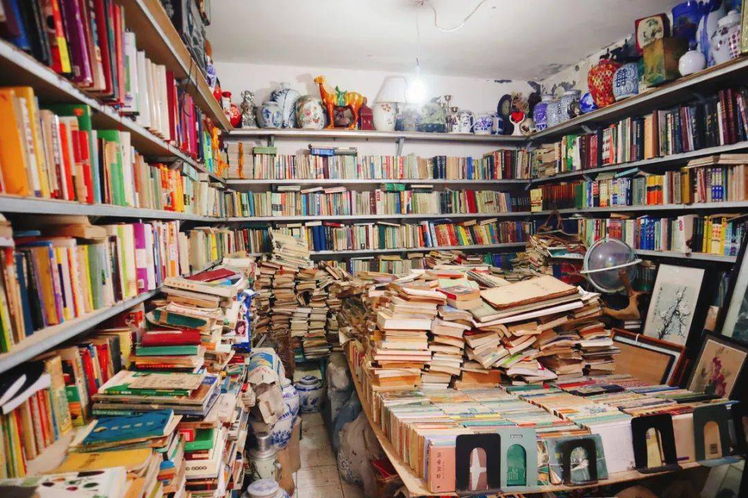 乐山的这家旧物店装下几代人回忆让每个老物件活出人情味