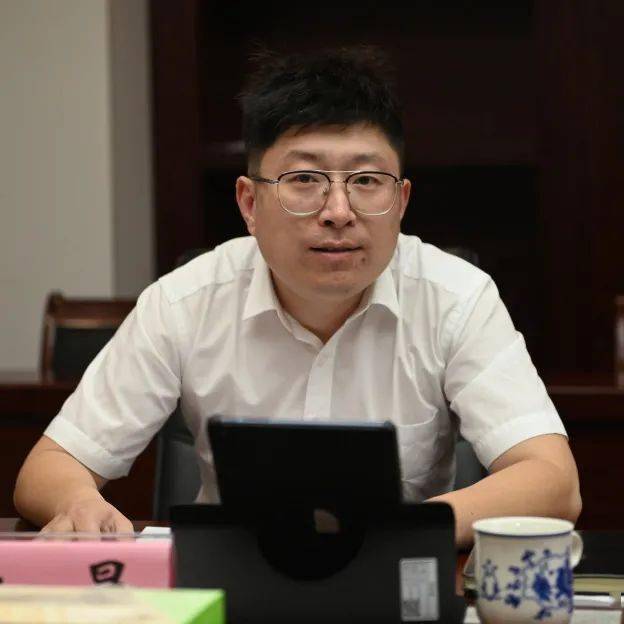 孔春浩以普通党员身份参加第一党支部党史学习教育专题组织生活会