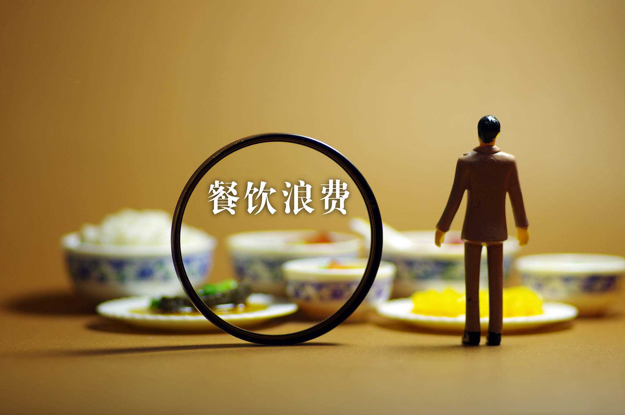 传播暴饮暴食等浪费食品"吃播"节目 甘肃省拟最高罚款10万元