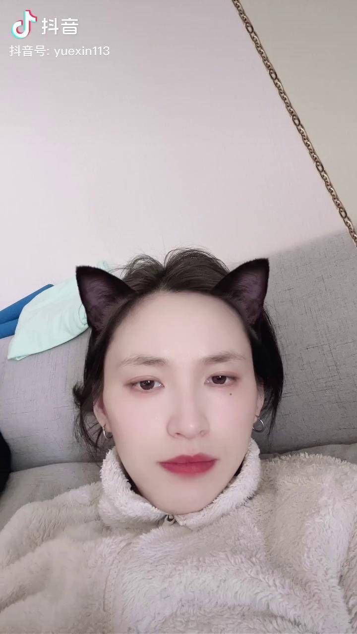 岳辛怎么感觉看到了四字弟弟