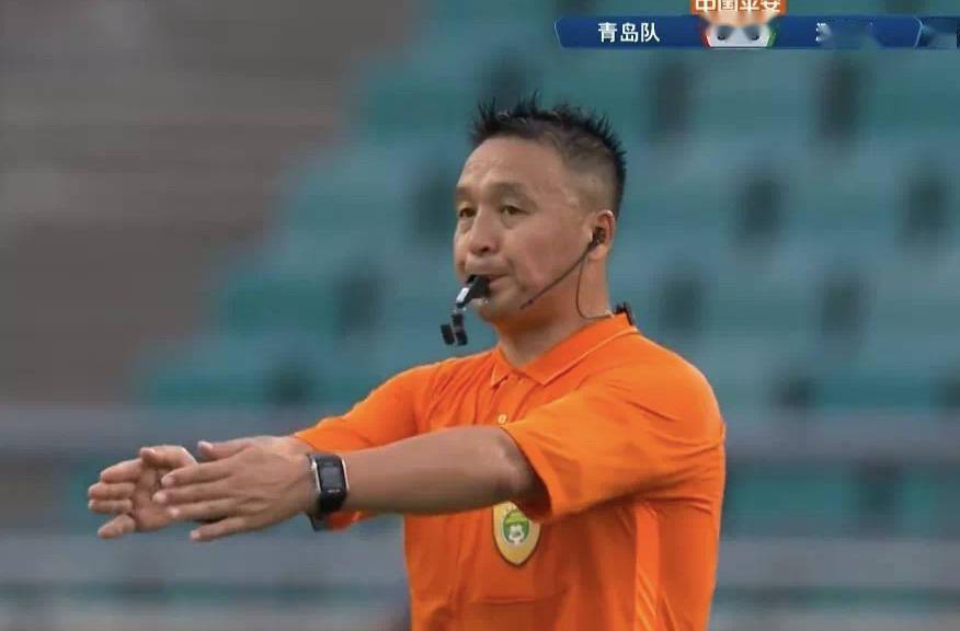 长春籍裁判员石祯禄迎来中超百场执法