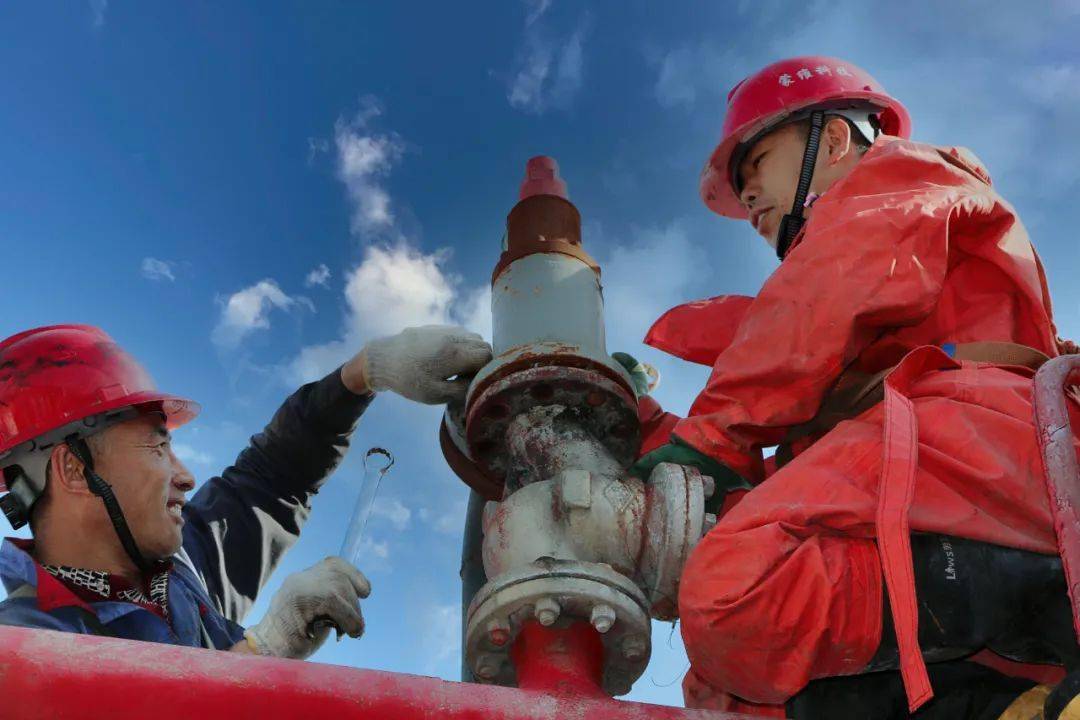 最美检修人组图