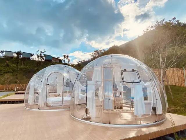 星空玻璃房06299元打卡广东香格里拉青云山住网红星空玻璃房观日出