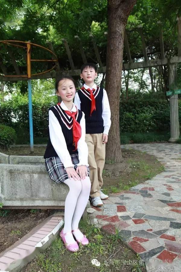 新生爸妈看过来一中心小学校服