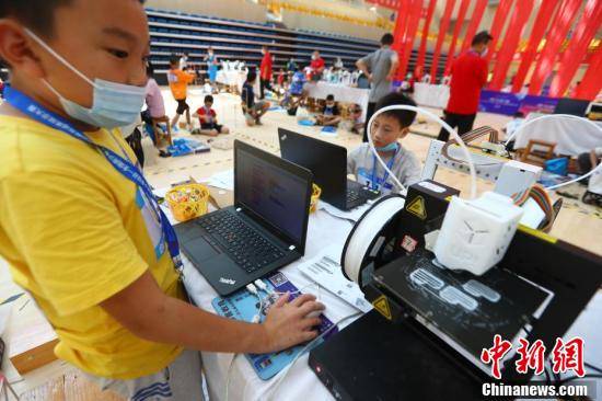 无人机|智能驾驶、无人机竞技……全国青少年江西婺源比拼“人工智能”