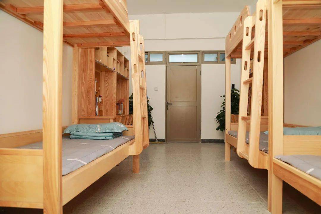 沙井中学宿舍图片