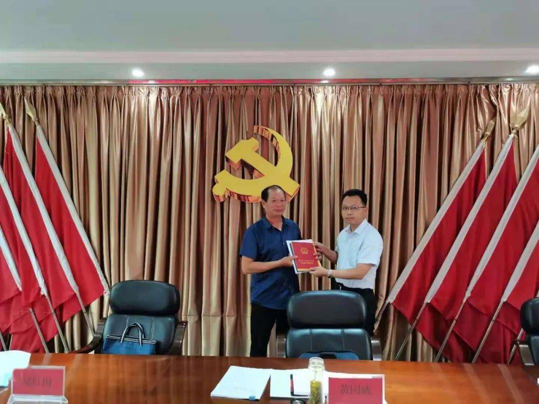 "7月28日,湖北华波汽配有限公司,欣柔科技安陆有限公司负责人从安陆市