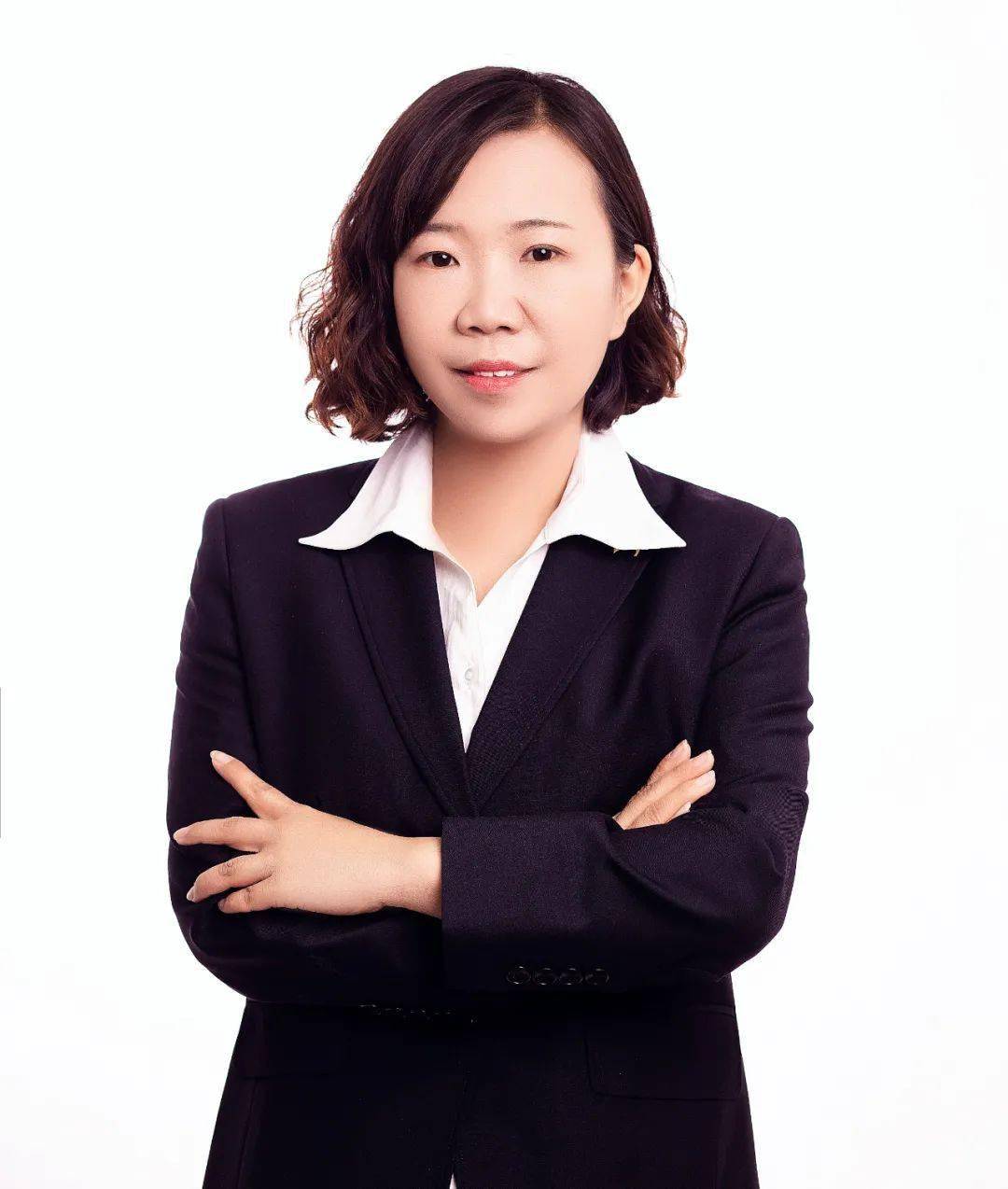 一倾心教育 关爱学生为人师表教师的言行对学生的思想行为和品质