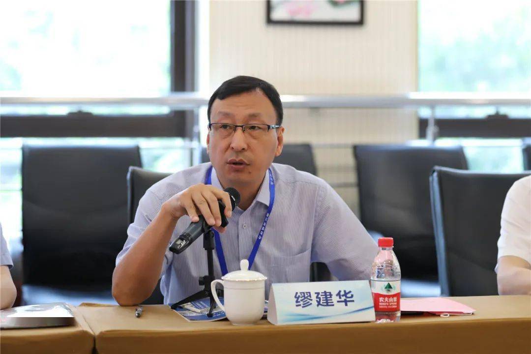 浙大二院党委书记王建安,市卫健委党委委员,副主任应旭旻,区人民政府