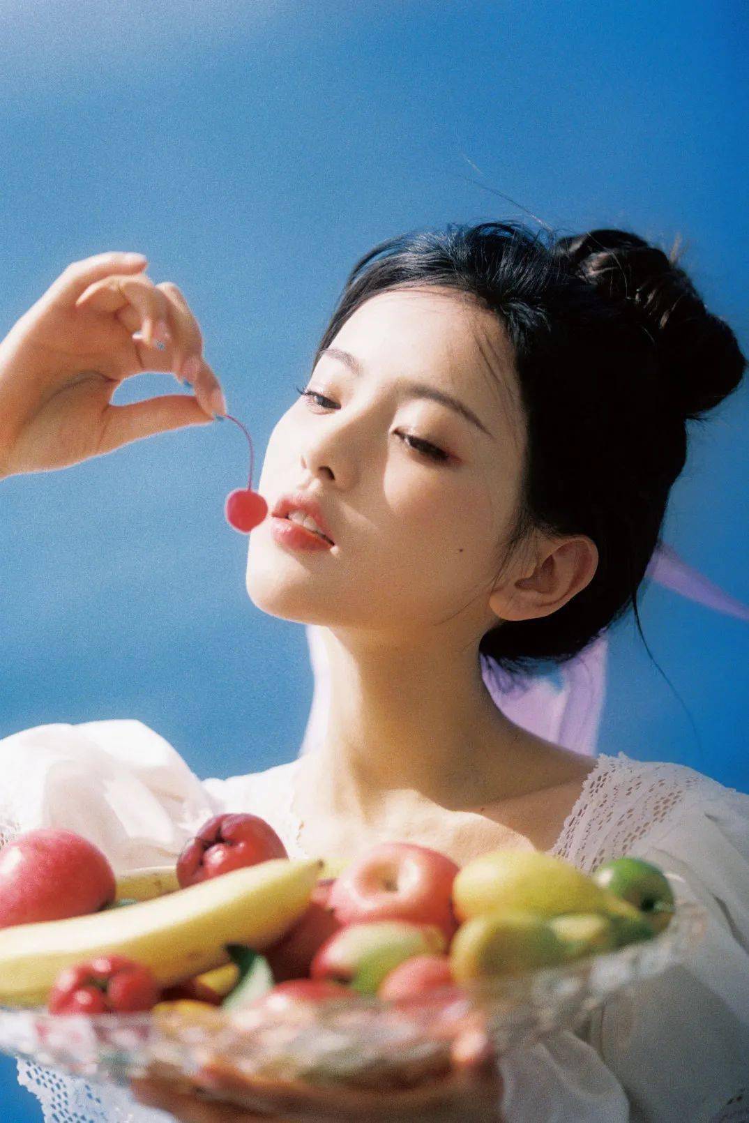 健兴|00后输了，这届95后小花也太会穿了吧！