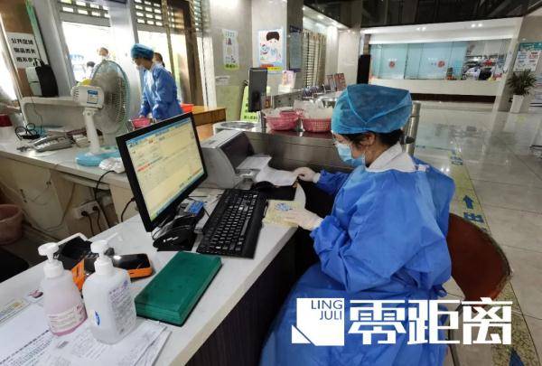 秦淮|南京：秦淮社区卫生服务中心开放便民取药窗口，方便慢性病患者！