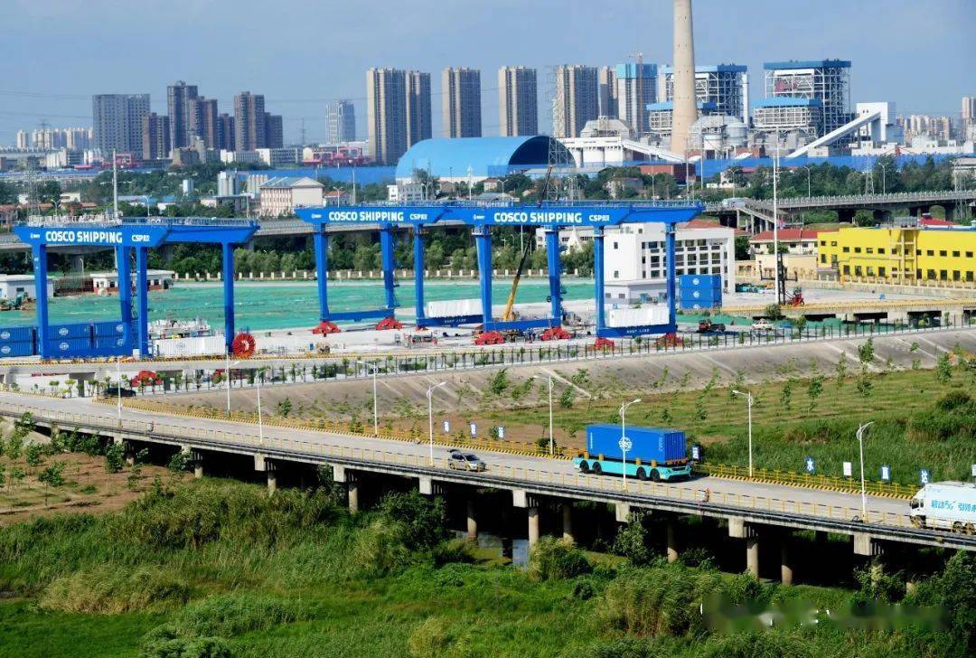 貫穿中日歐變身新沿海武漢陽邏港水鐵聯運項目開港通車