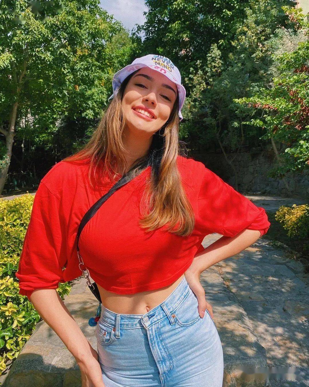 土耳其女排18号妹子又美又飒又能打网友全部沦陷了