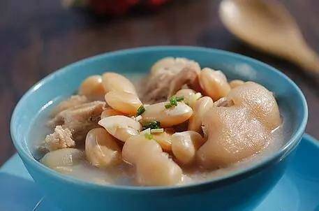 影响|哪顿饭不吃，对体重影响最大呢？