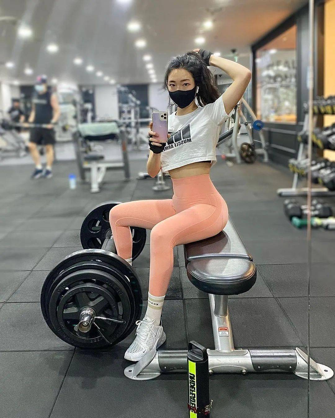 170cm健身女私教一夜爆火这大概就是所谓的性感标杆吧