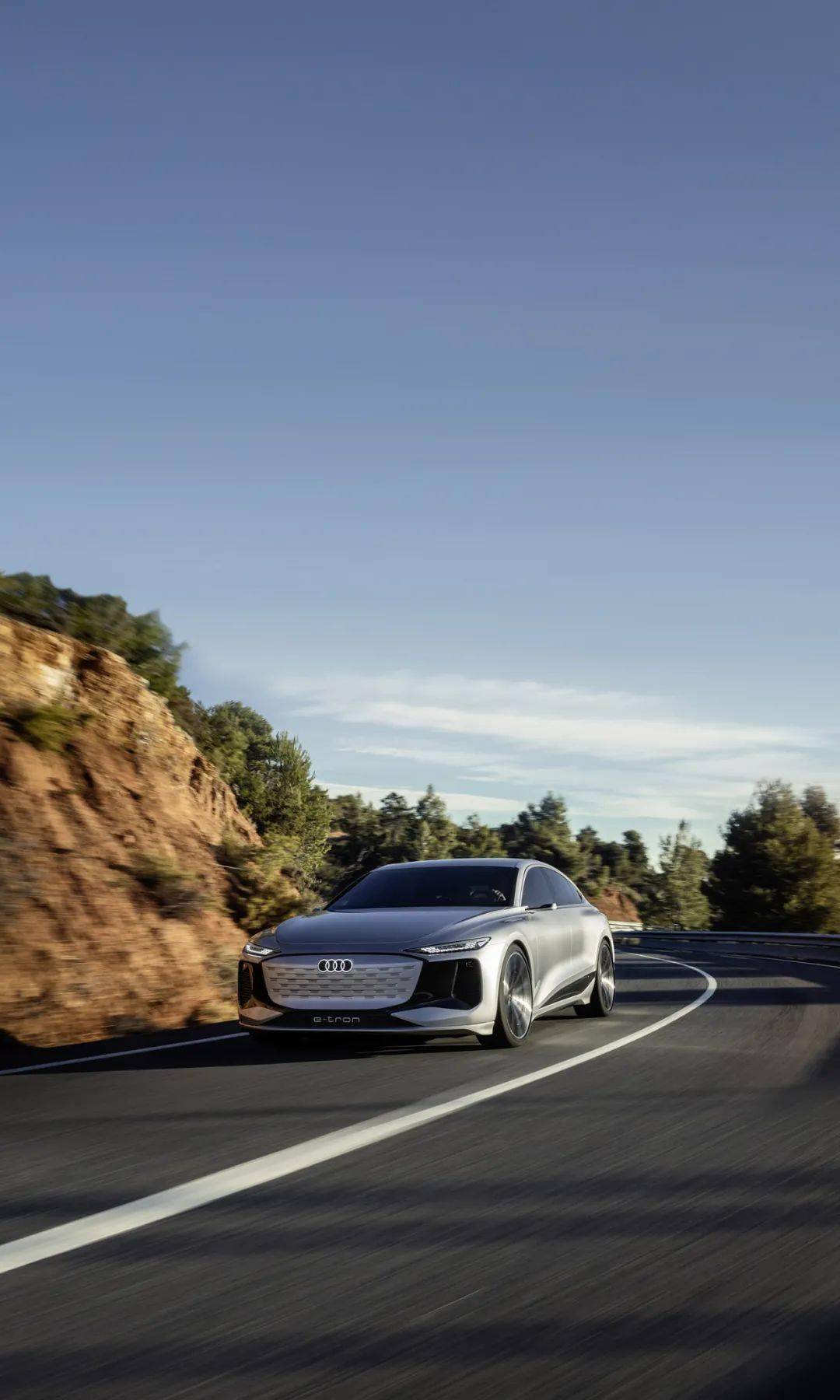 图:新一代奥迪a6 e-tron