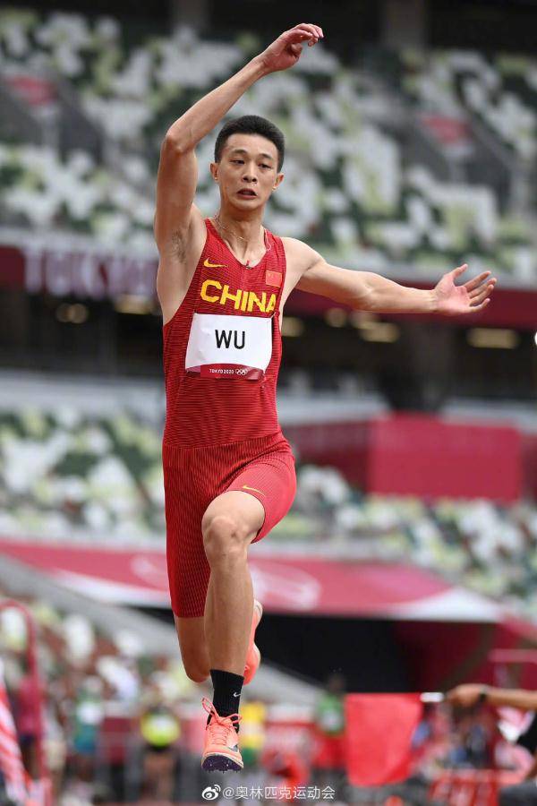 朱亚明,方耀庆晋级男子三级跳远决赛