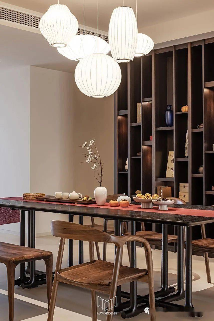 南京192平新中式风格装修全屋原木素雅客厅壁炉餐厅博古架亮点多多