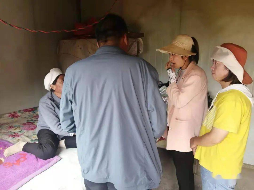 县委编办纪念馆县妇联医保局商务局公安局林草局梅川镇闾井镇中寨镇