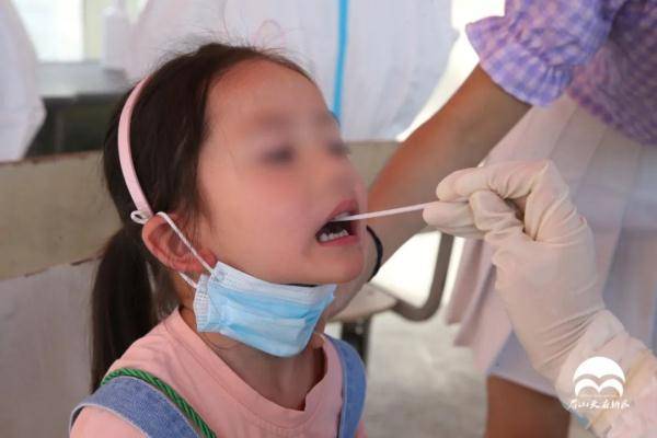 疫情|35℃下的坚守！这群人，可爱又可敬！