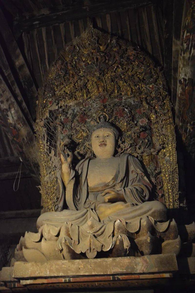 寻古迹的莲莲明代彩塑诸神高平铁佛寺静静看