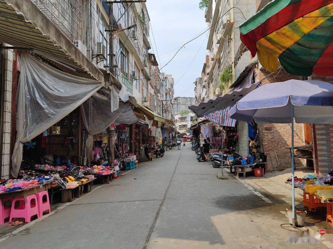 各个乡镇的想法,规划了一下线路,便在周三早上八点半出发,从钦州市区