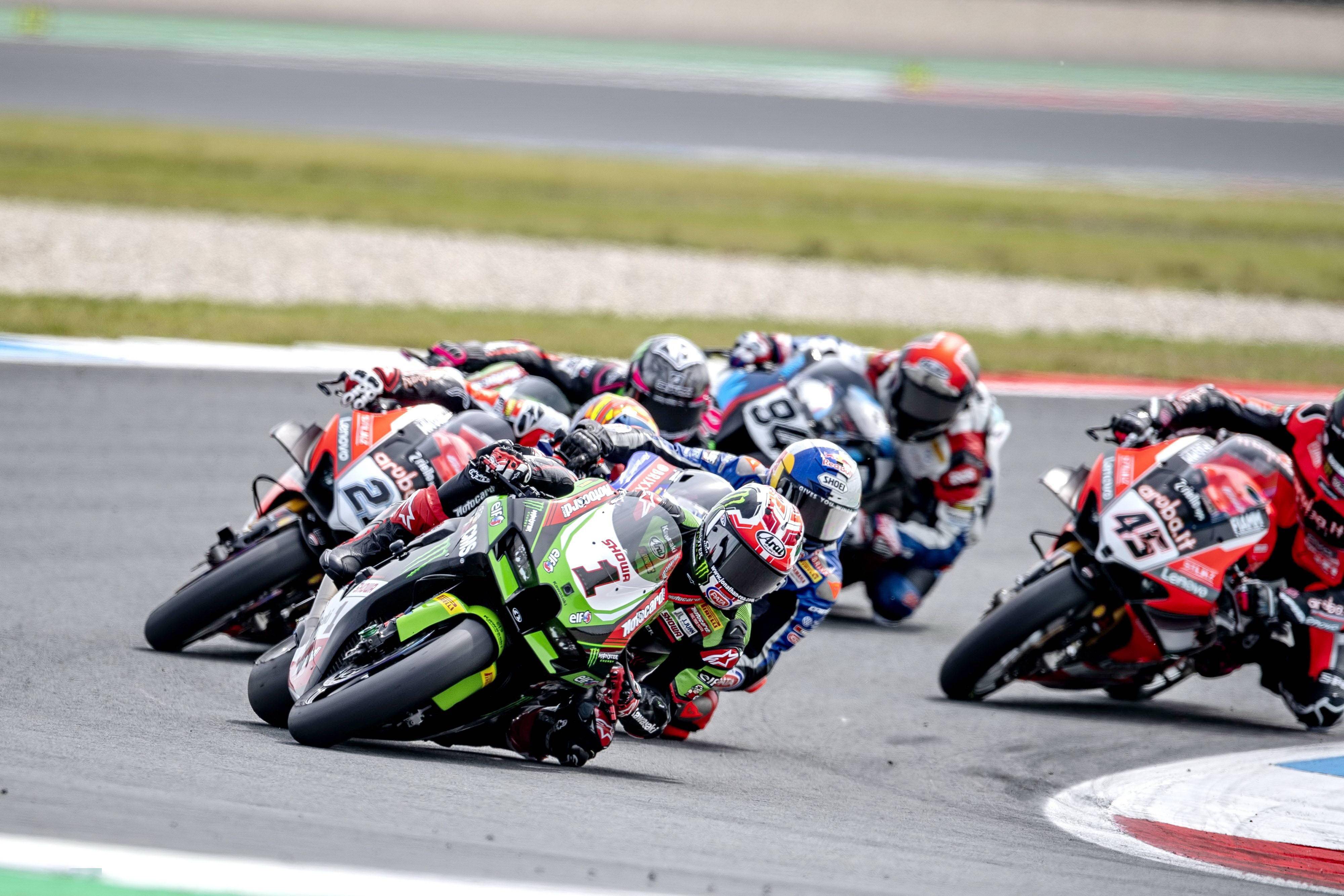 wsbk世界冠军雷亚考获摩托车驾驶证