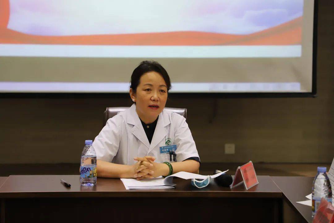 刘晓玲表示,通过三年的调查发现,内蒙古地区以蒿属为主的多重花粉过敏
