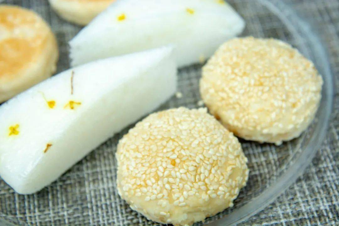 桂花白糖糕q弹富含米香.