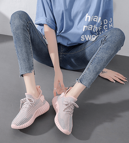 果冻|比跑鞋软,比凉鞋凉!69元就能买“椰子”鞋!舒服到起飞,上脚就像空调鞋~