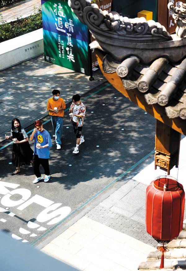 东较场|成都：欣欣“巷”荣