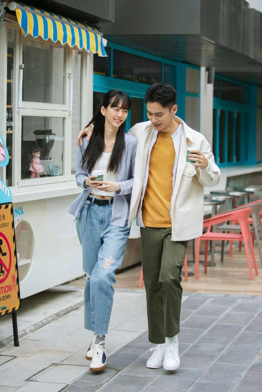 情侣|夏末秋至，看了UNIQLO，才知道什么叫真正的浪漫！