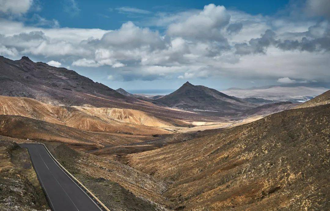 质量|交广夜听｜惊人的吸引力法则：你是什么人，早就命中注定