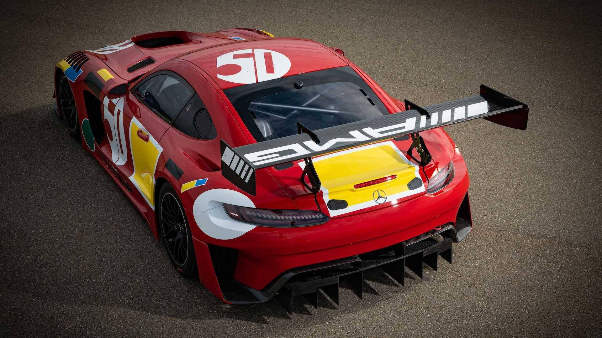 500万买奔驰amg红猪赛车50周年纪念版发售不便宜