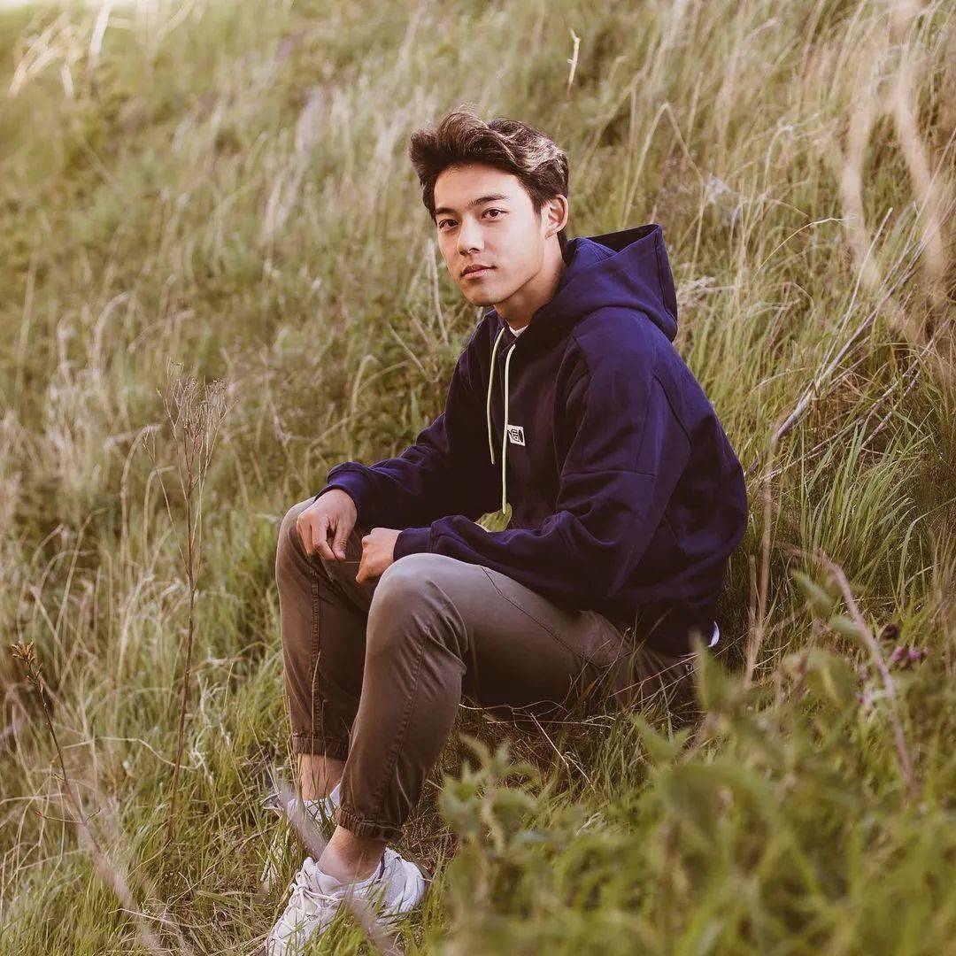 今年1月末的一天下午,笔者突然收到了一连几条信息,内容几乎都是照片