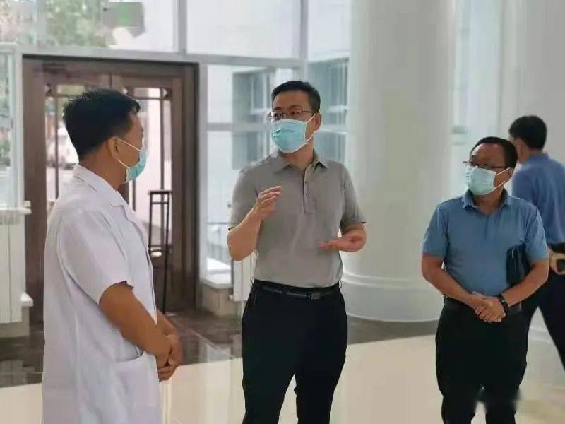 友谊县委书记刘少坤检查疫情防控工作