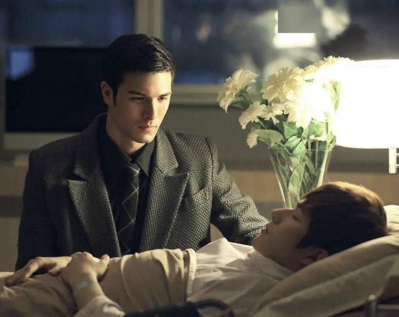 时代|痛心！台湾著名男星凤小岳妻子怀二胎9个月流产，胎儿肾脏不成形