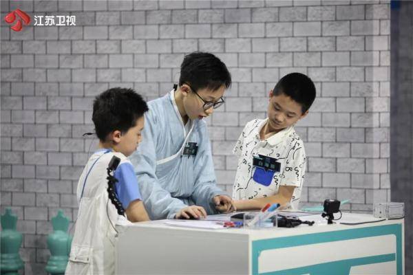 迷宫|《超脑少年团》闯关“隐秘的角落”，成功解锁评估能力